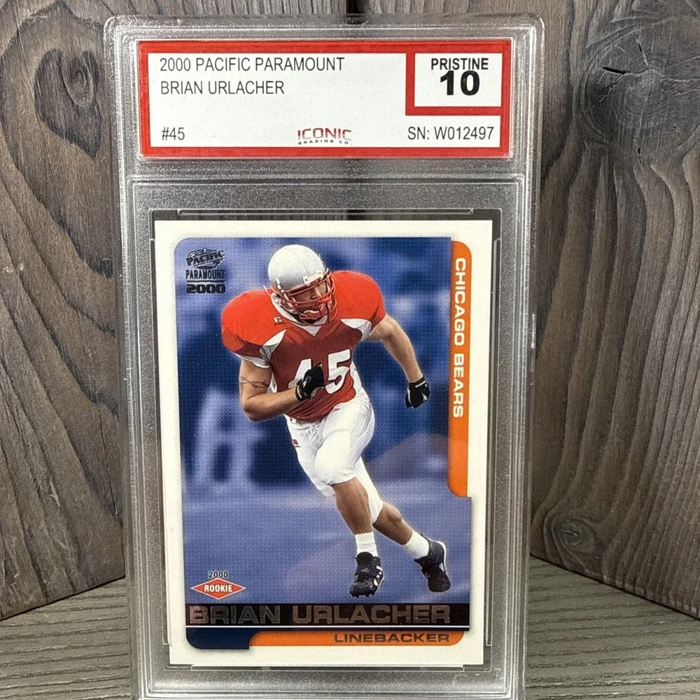 2000 Pacific Paramount Brian Urlacher NFL‎ Chicago Bears Rookie - 10